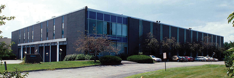 Oliver Street Capital purchases 52,200 s/f building for $6.5 million - JLL handled the sale for the buyer and the seller